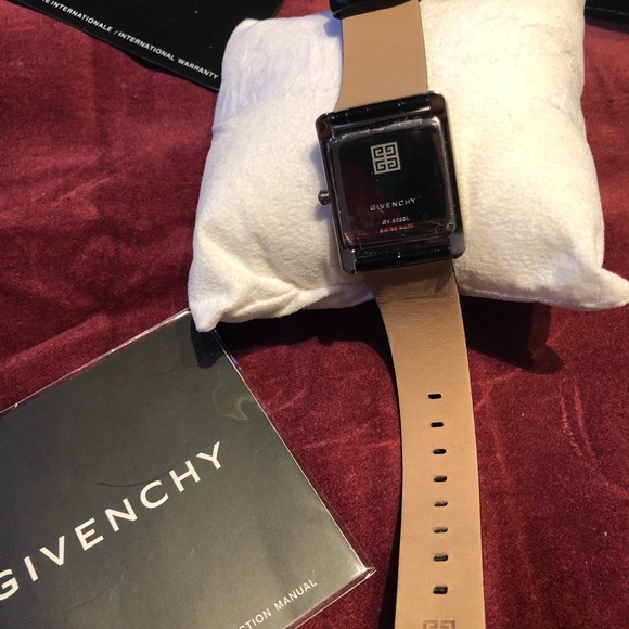 Watch - Picture 4 of 7